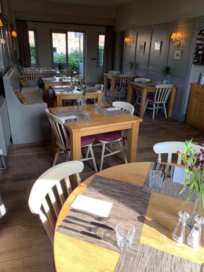 科林伍德埃姆斯酒店 Cornhill on Tweed 外观 照片